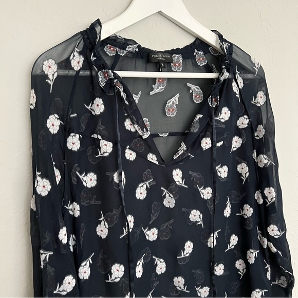 Rag & Bone Bennett Sheer Silk Blend Floral Blouse Navy White Size Small - Picture 7 of 15